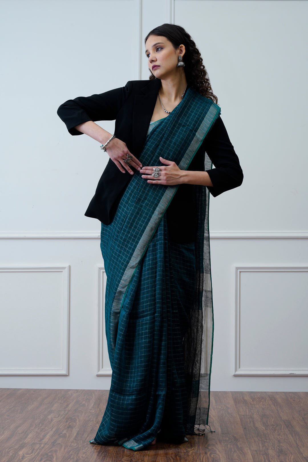 Pranit- The Teal Zari Linen Saree