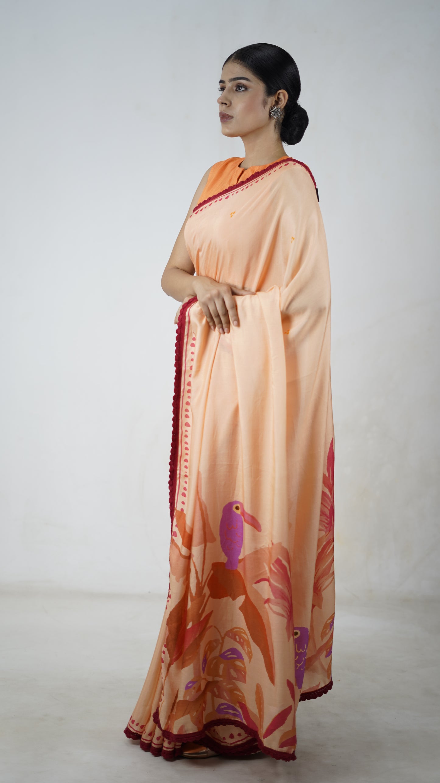 Chandni - The Off white Muslin Saree