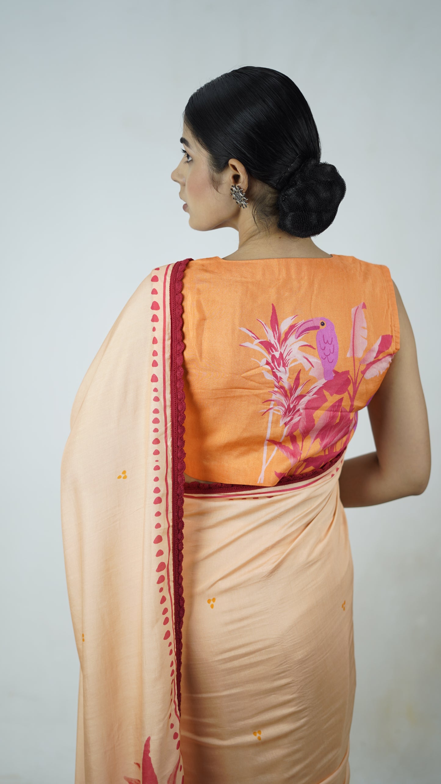 Chandni - The Off white Muslin Saree