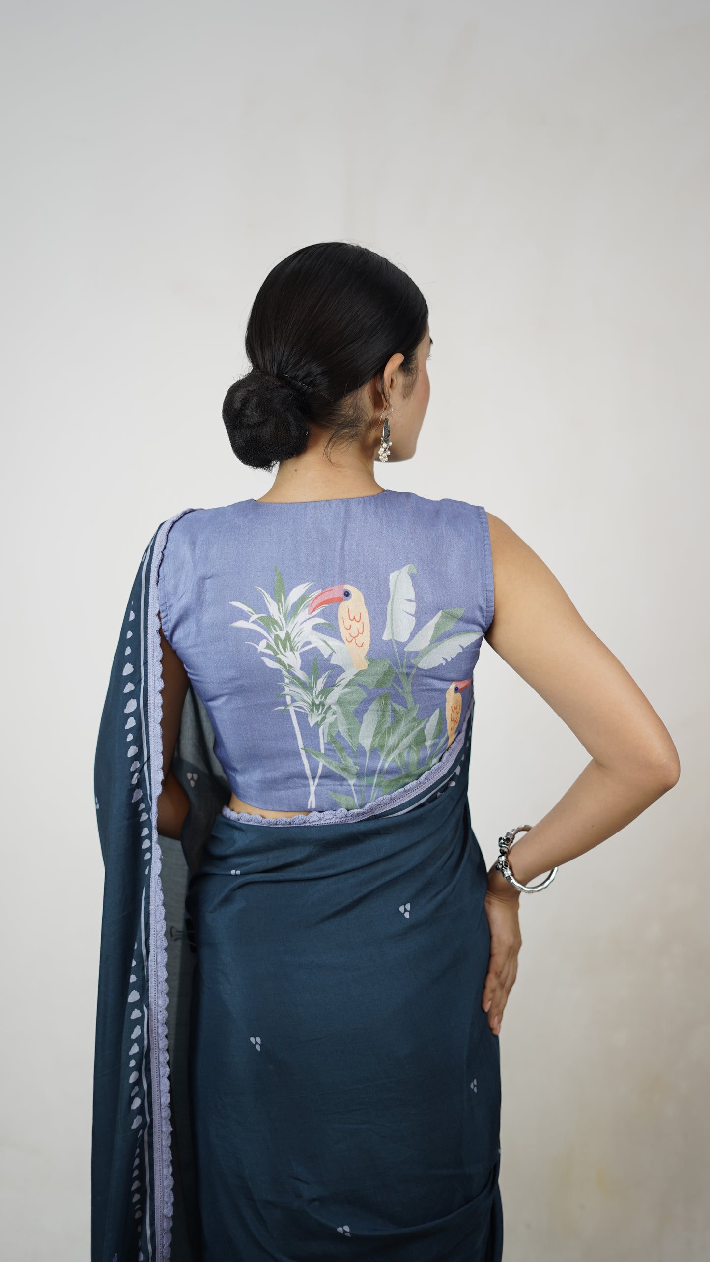 Devika - The Charcoal Muslin Saree