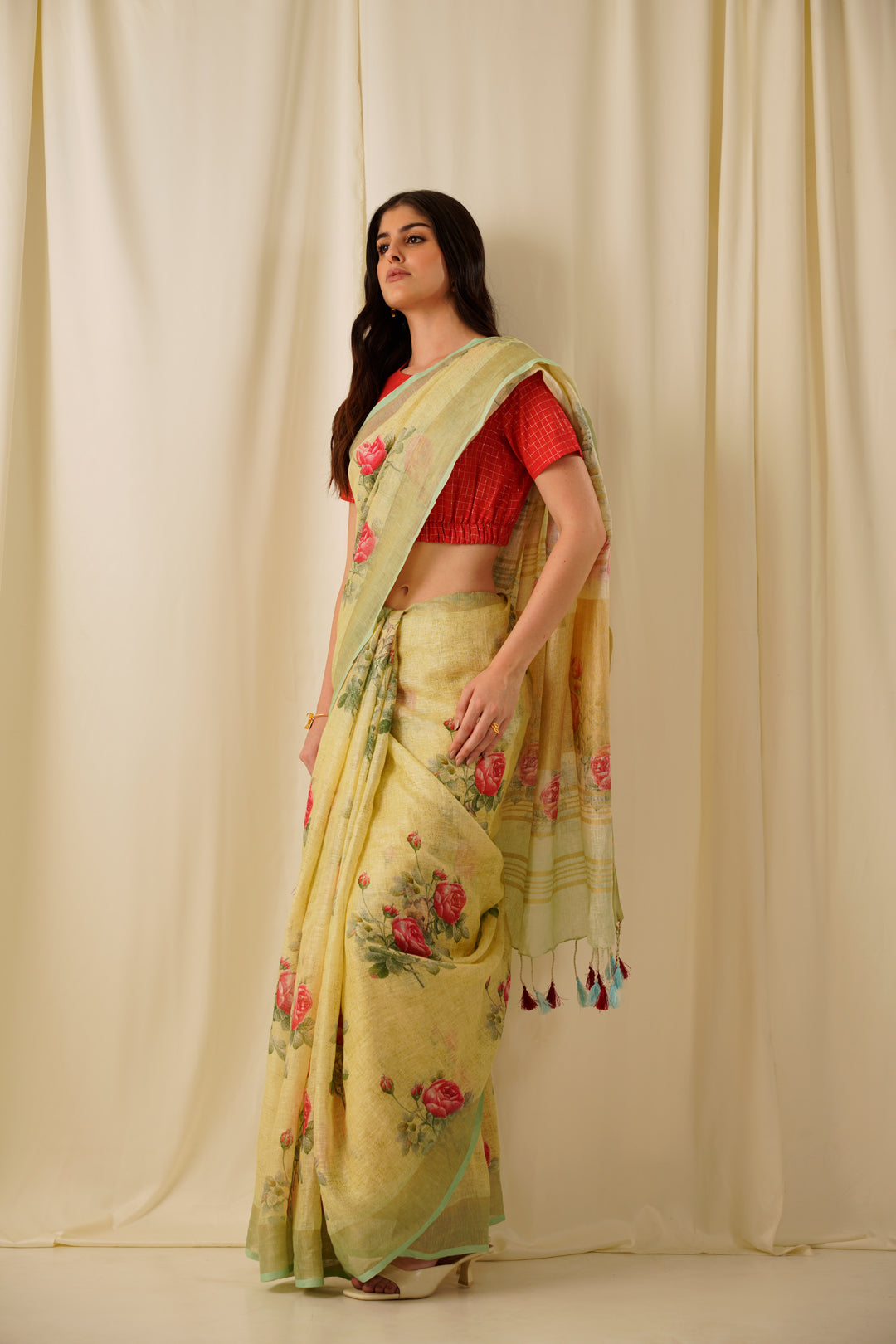 Eeshan-The Greenish Yellow Printed Linen Saree