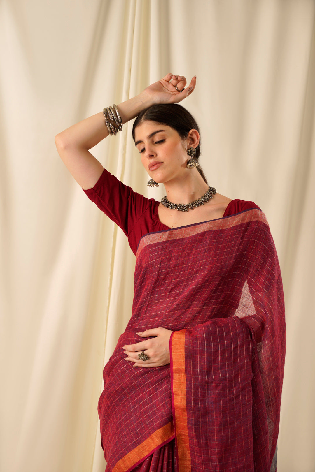 Sindoori- The Red Zari Linen Saree