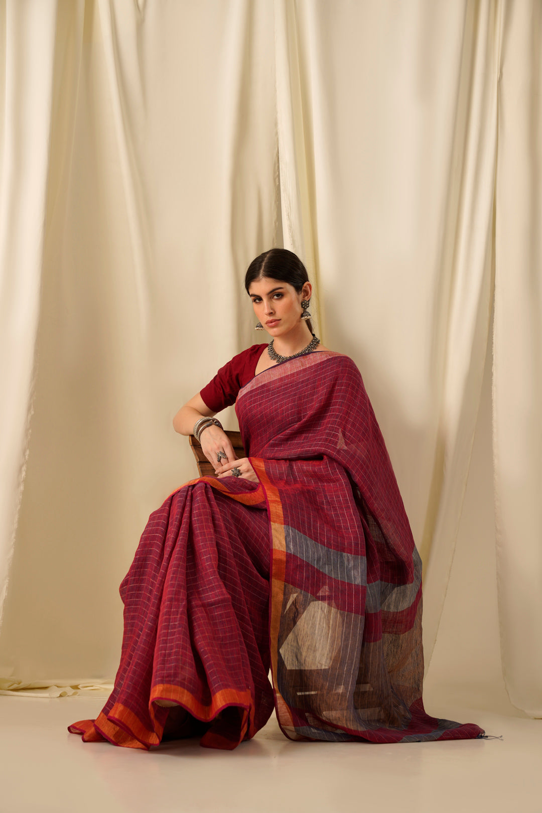 Sindoori- The Red Zari Linen Saree