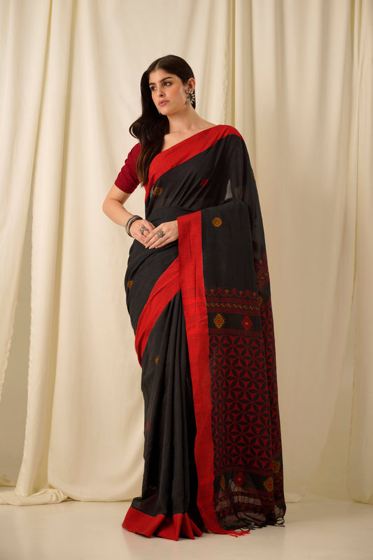 Saumyata- The Black Cotton Saree