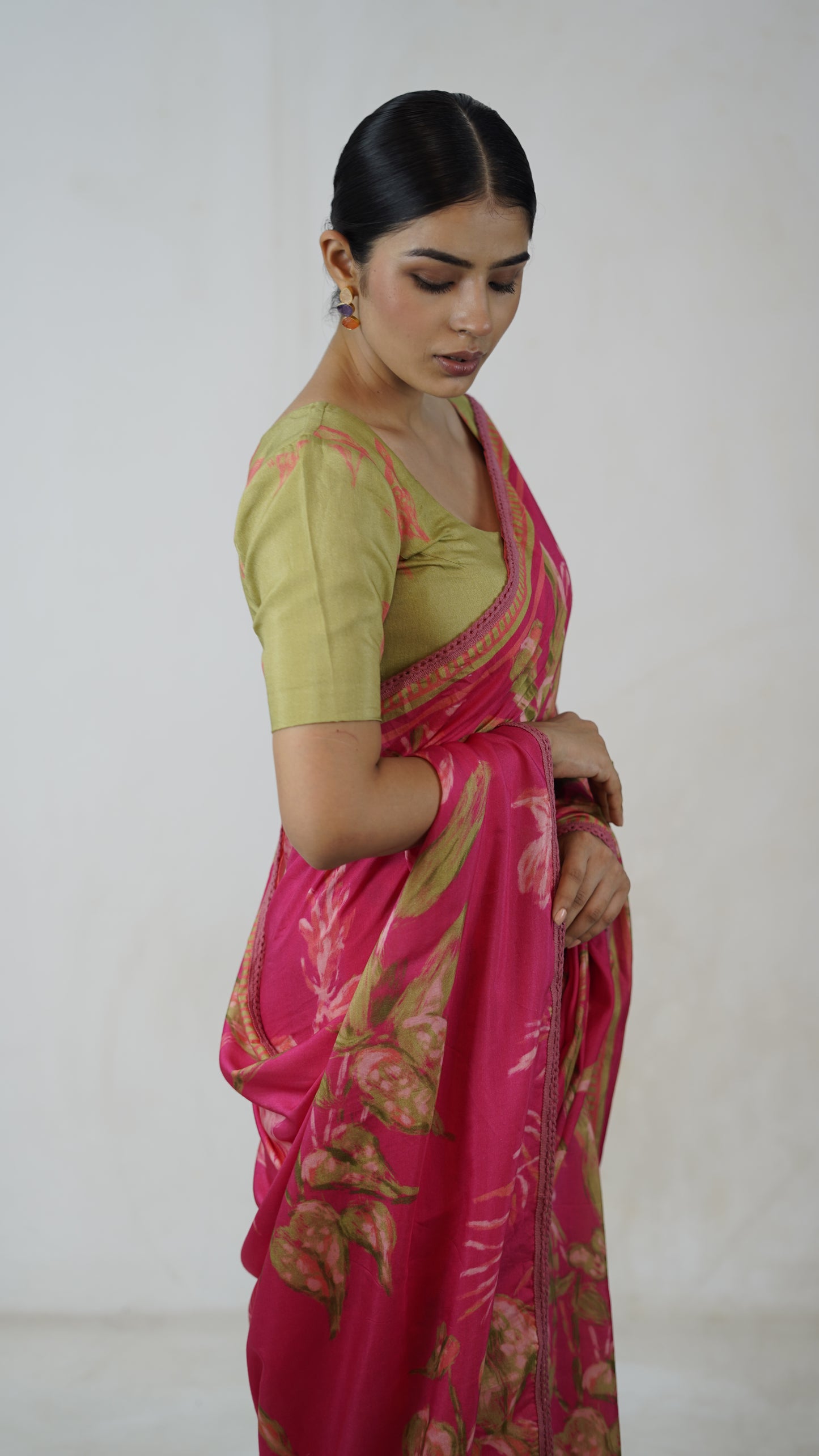 Ragini - The Pink Muslin Saree