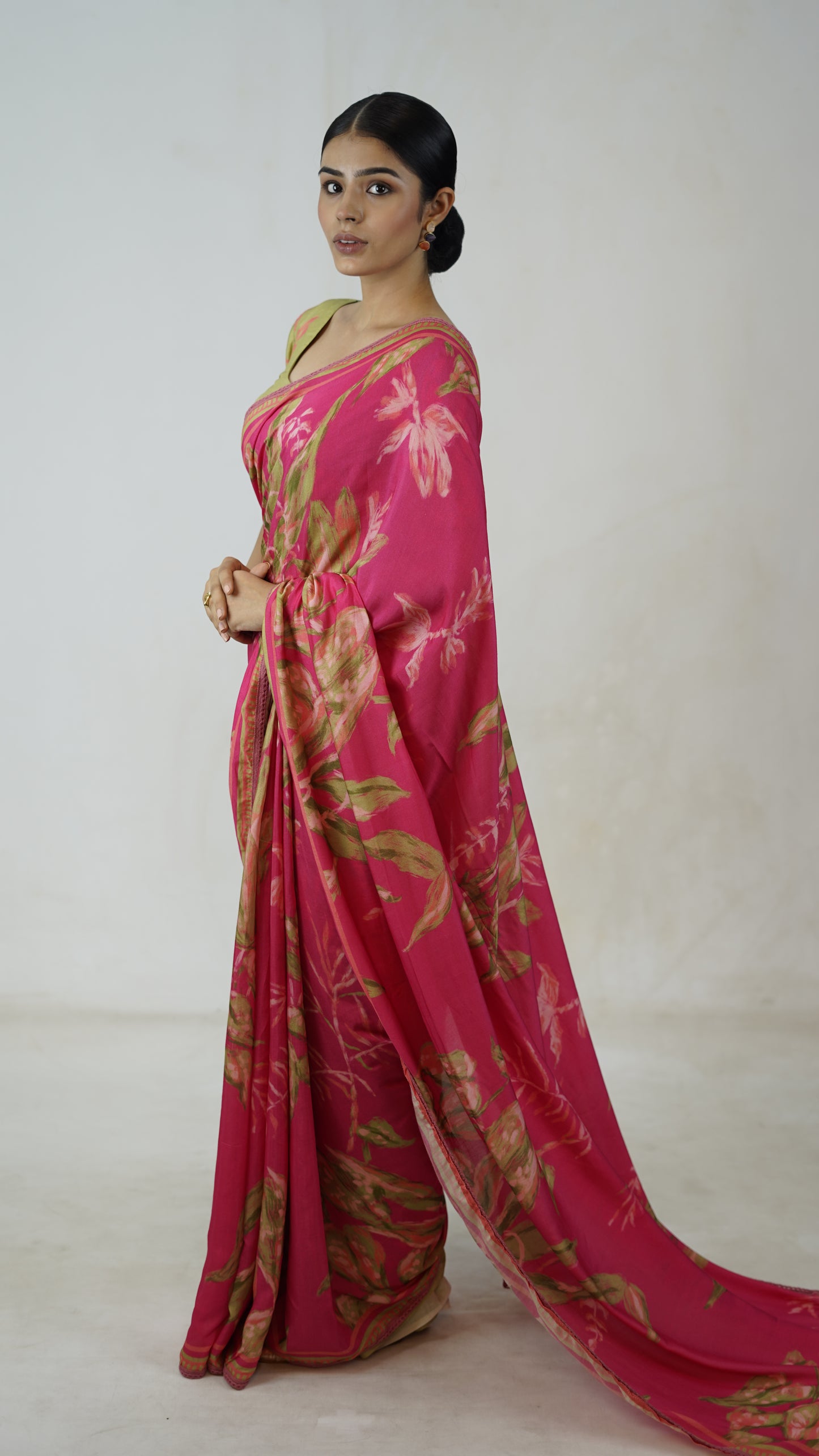 Ragini - The Pink Muslin Saree