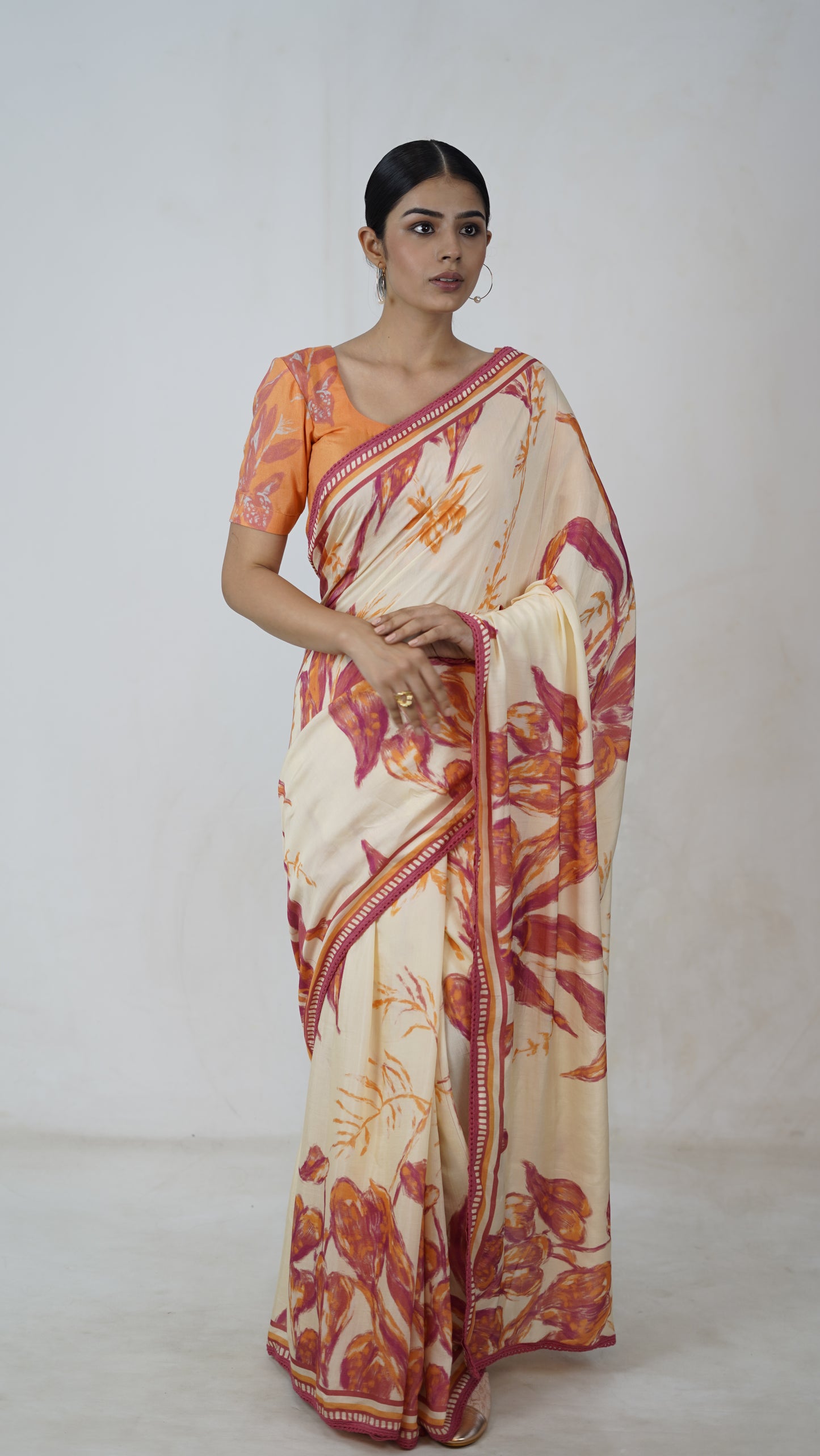 Falak - The Off White Muslin Saree