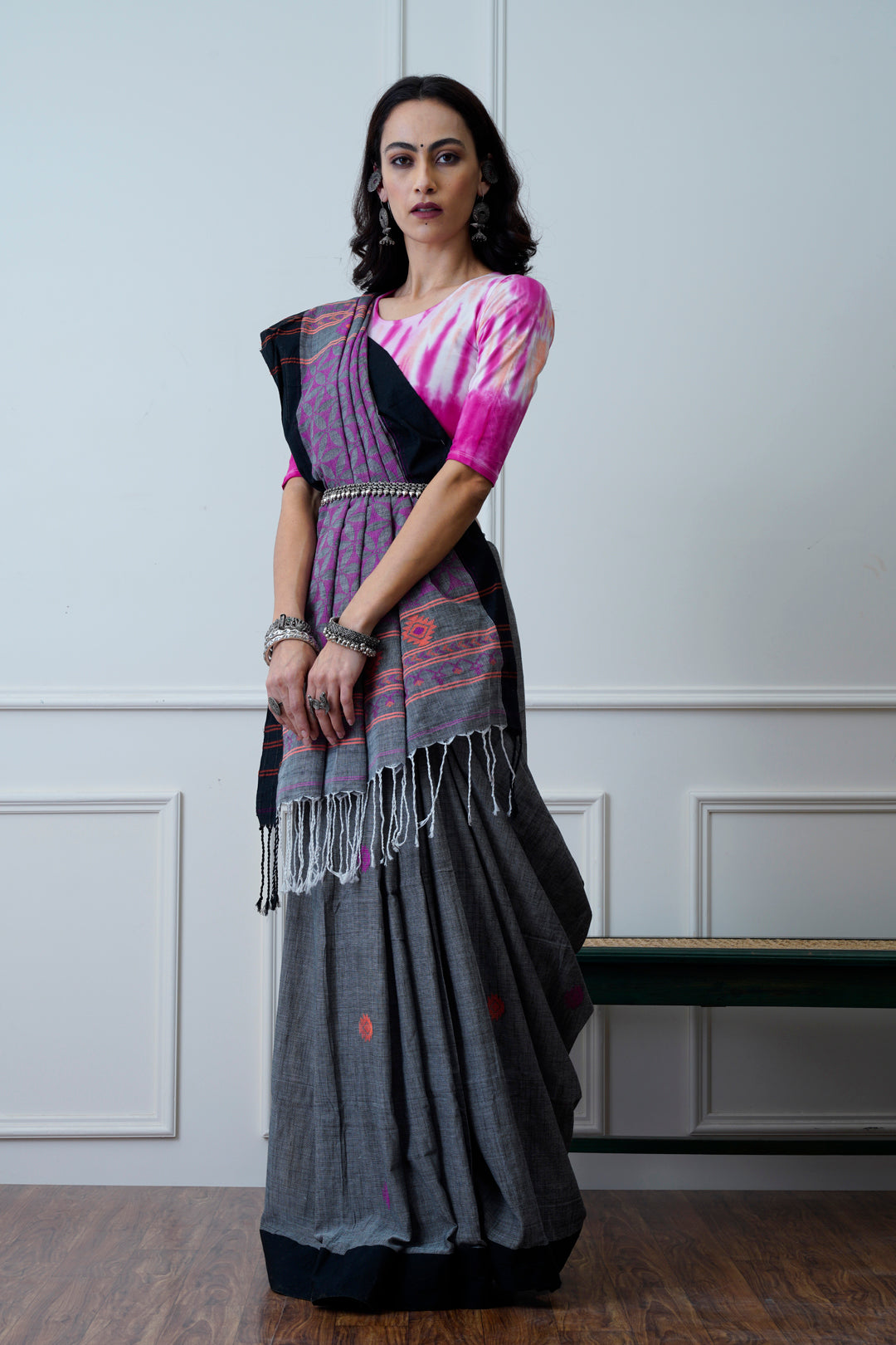 Dhanak- The Grey and Pink Cotton Saree