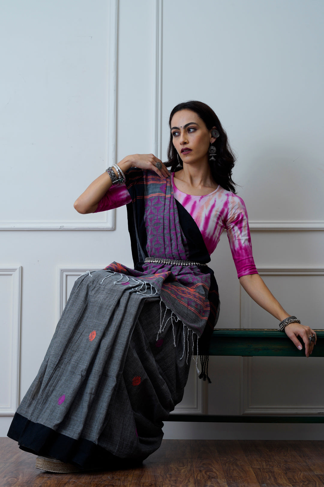 Dhanak- The Grey and Pink Cotton Saree