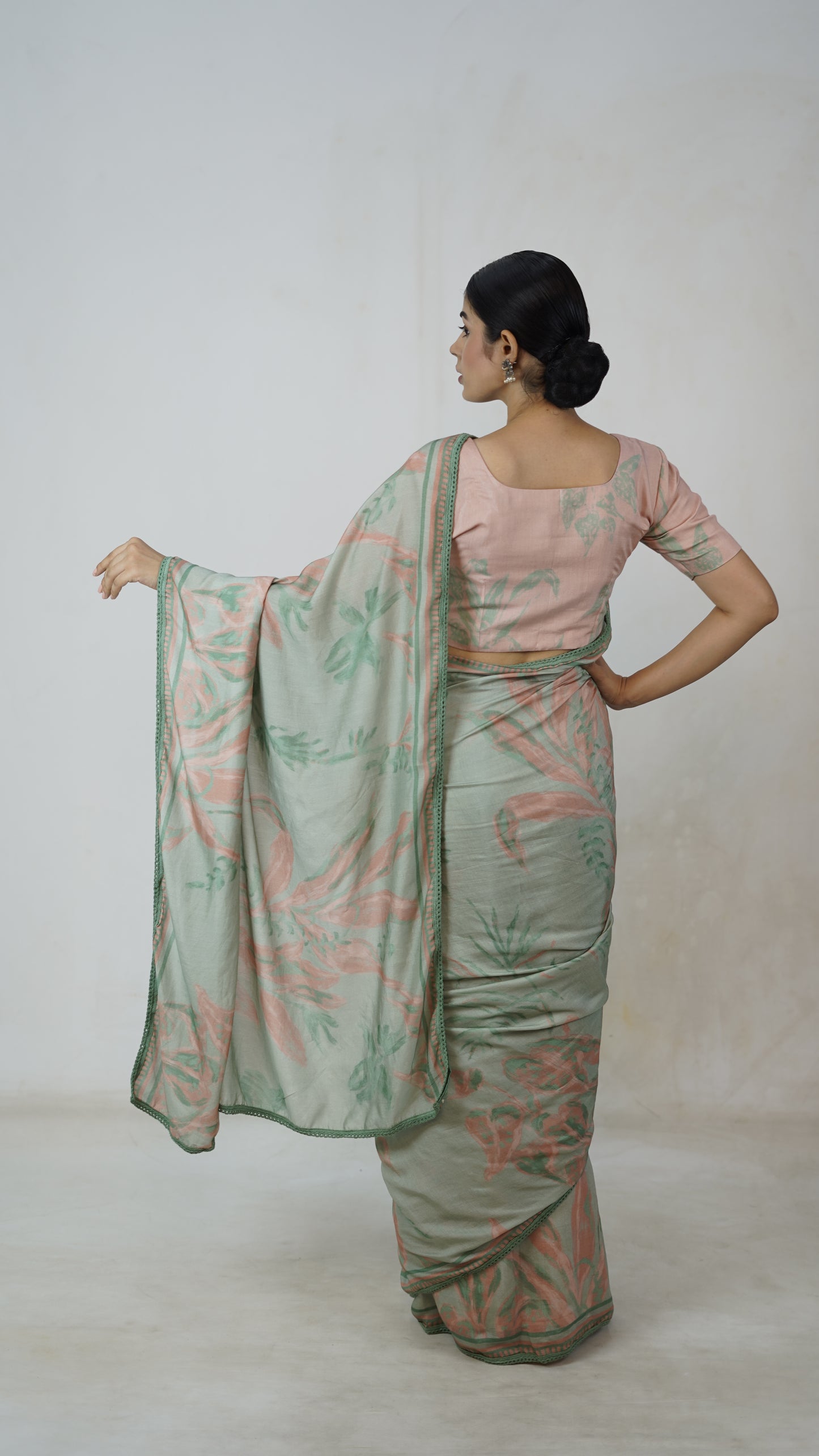 Nalini - The Aqua Blue Muslin Saree