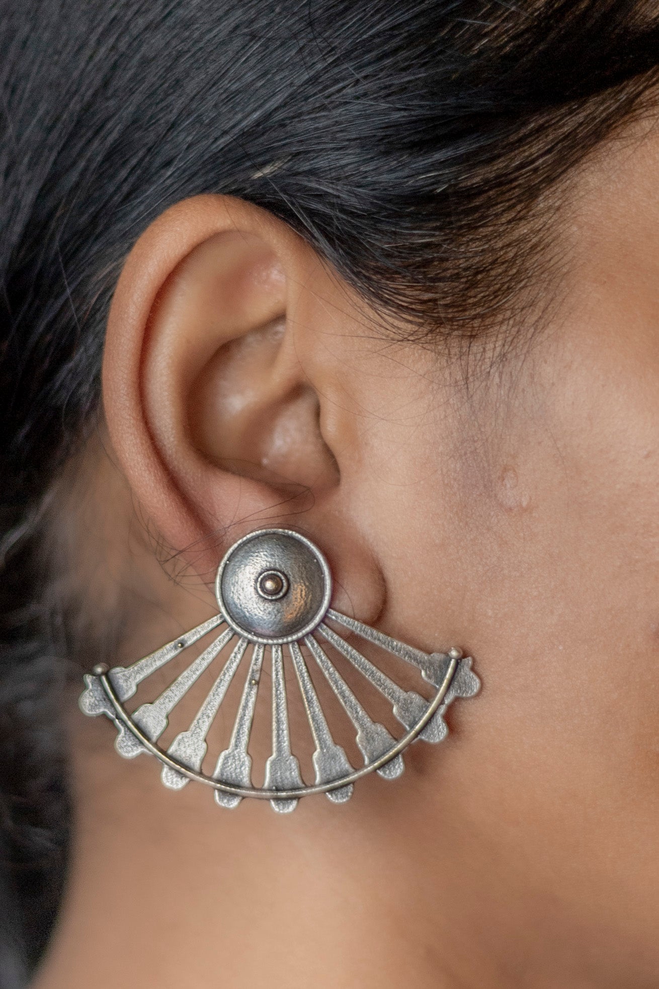 Ragini- Fan Silhouette Earrings